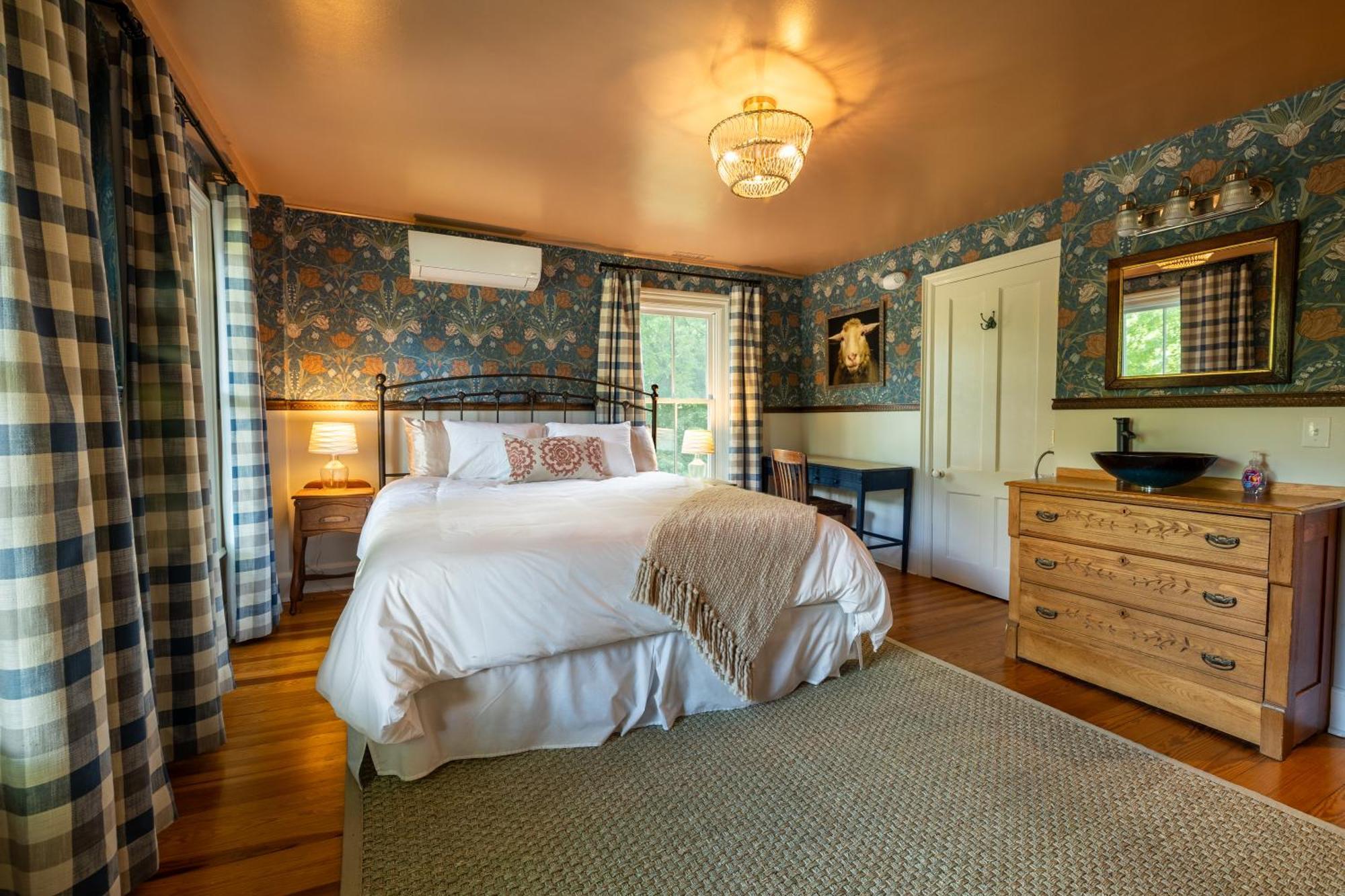 Wilder House Berkshires Bed & Breakfast Sheffield Dış mekan fotoğraf