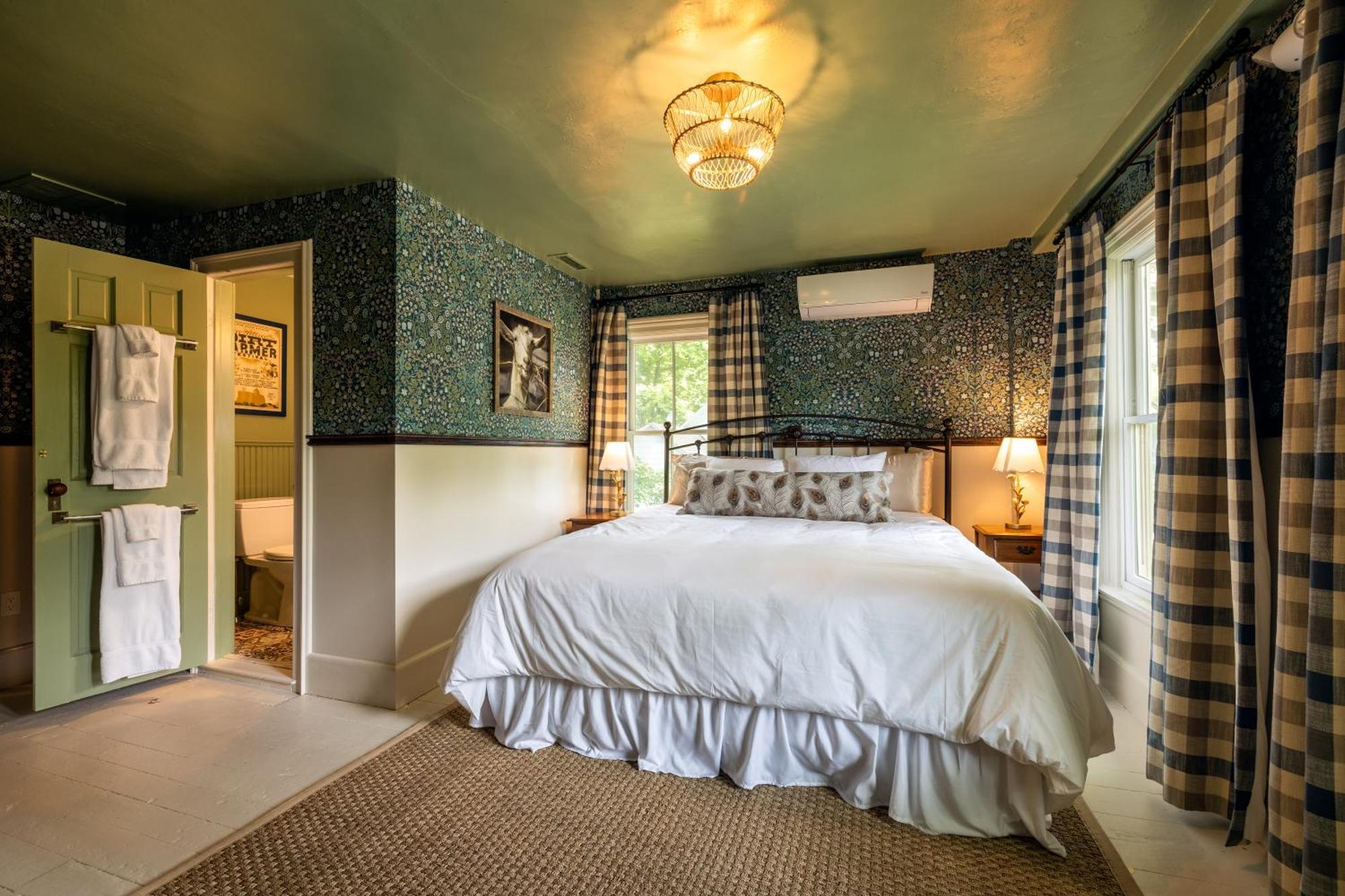 Wilder House Berkshires Bed & Breakfast Sheffield Dış mekan fotoğraf